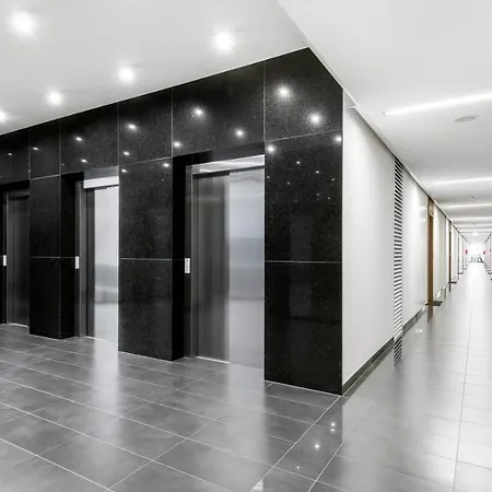 דירה Osiedle Bliska Wola - Business Center, Sun & Snow